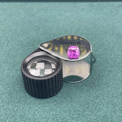 Pink sapphire Loupe clean heated - PS1001
