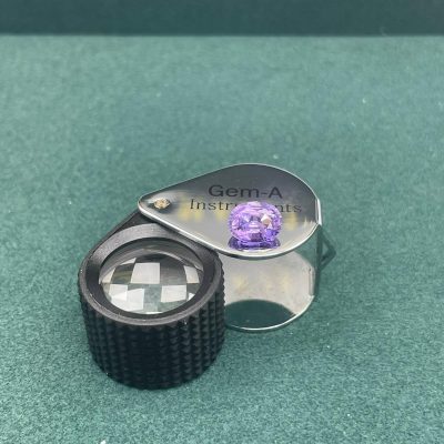 Violet sapphire Loupe clean Natural - VS1001