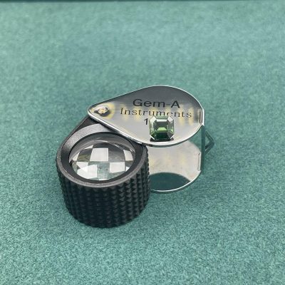 Green Sapphire Loupe clean 100% Natural - GS1008