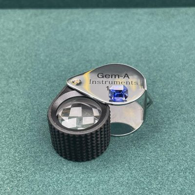 Blue sapphire Loupe clean Heated - BS1008
