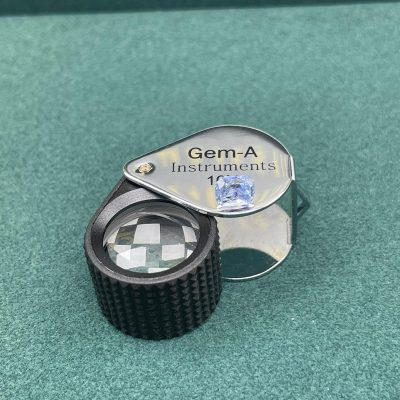 Blue sapphire Eye clean heated - BS1012