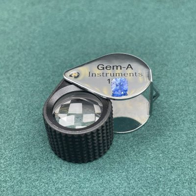 Blue sapphire Loupe clean heated - BS1017