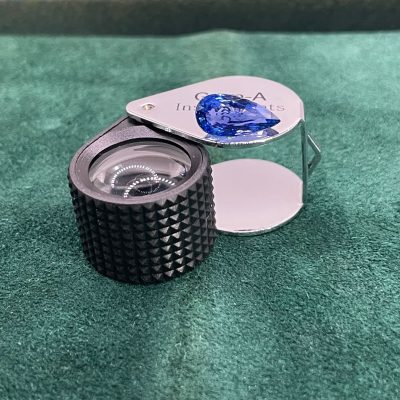 Blue Sapphire Loupe Clean heated - BS 1027