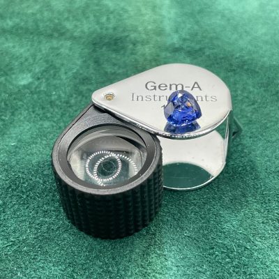 Blue Sapphire Loupe Clean heated - BS 1043